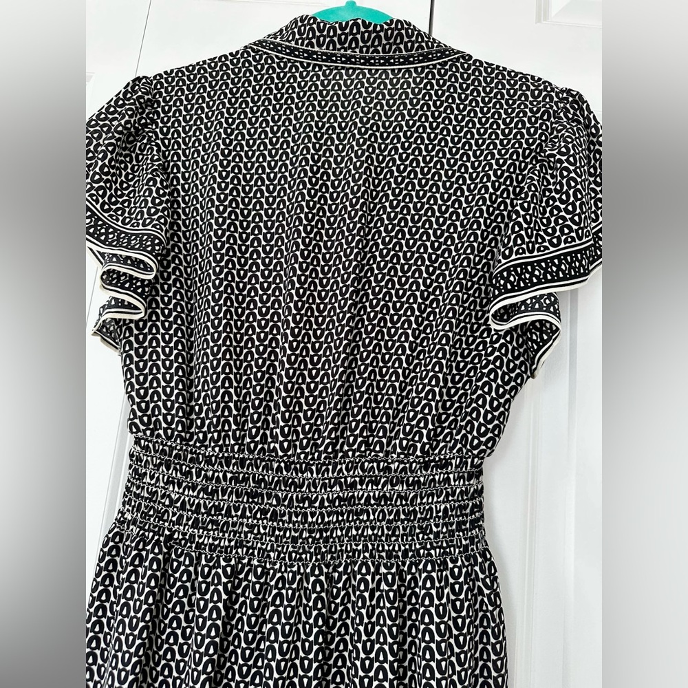 Max Studio Black and White Patterned Maxi Dress - Picture 4 of 4